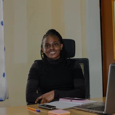 Cat Cleancare team member